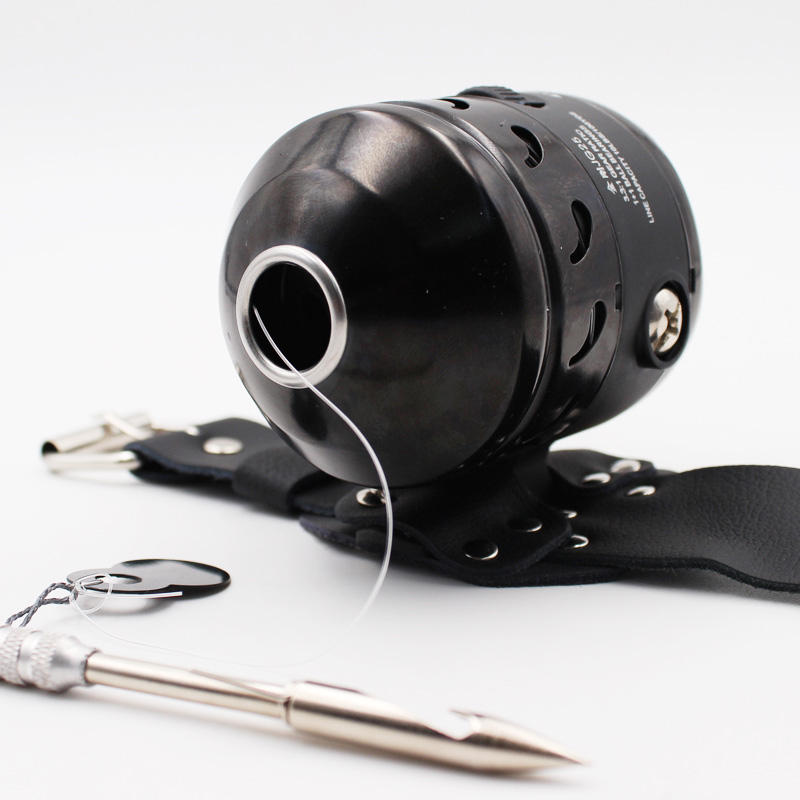 Lavender JG25 Black Stainless Steel Enclosed Fishing Reel MARKSMAN